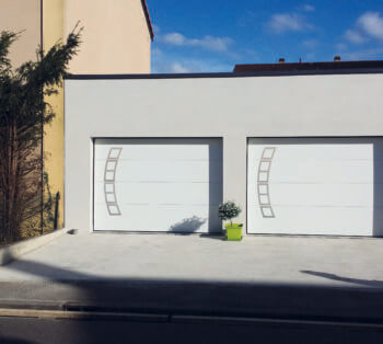 Comment bien choisir le style de votre porte de garage ? - Soprofen